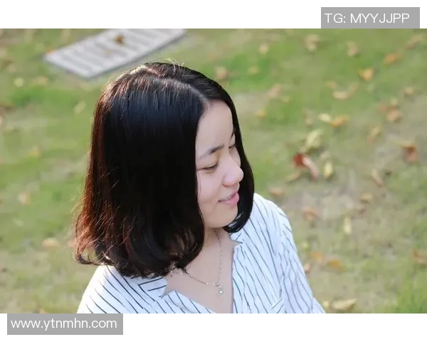 何思雨的成长之路：从青涩少女到职场精英的蜕变与探索